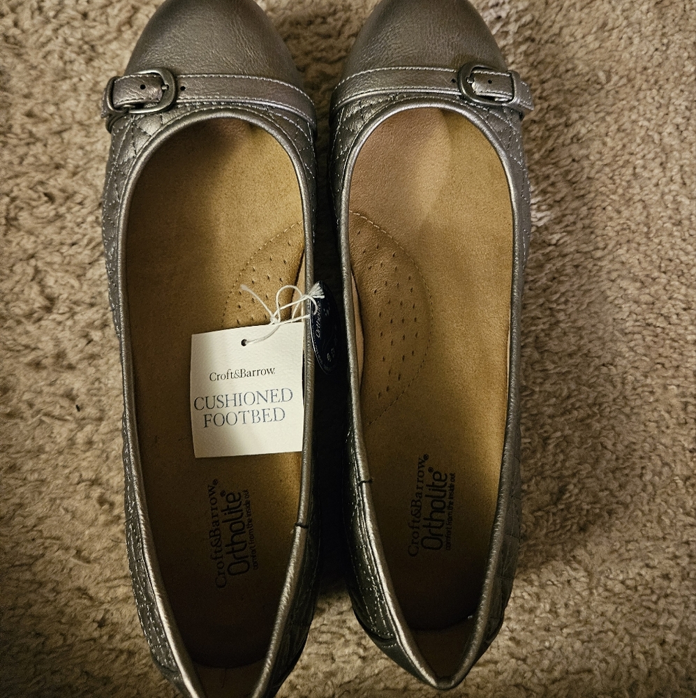 New With Tags Silver Flats